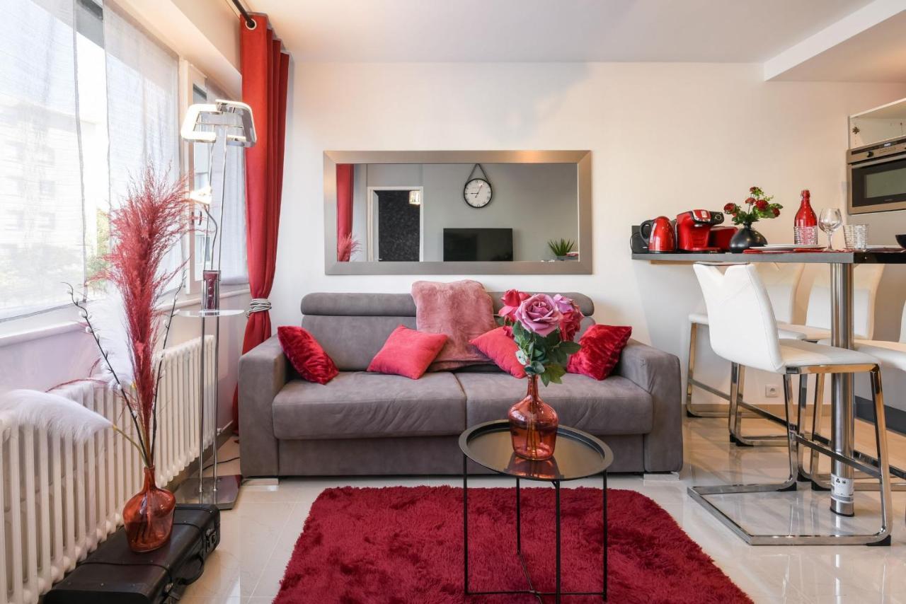 Au Nom De La Rose - Casa Vostra - Caution 800 Eur & Id Requises - Annemasse Apartamento Exterior foto